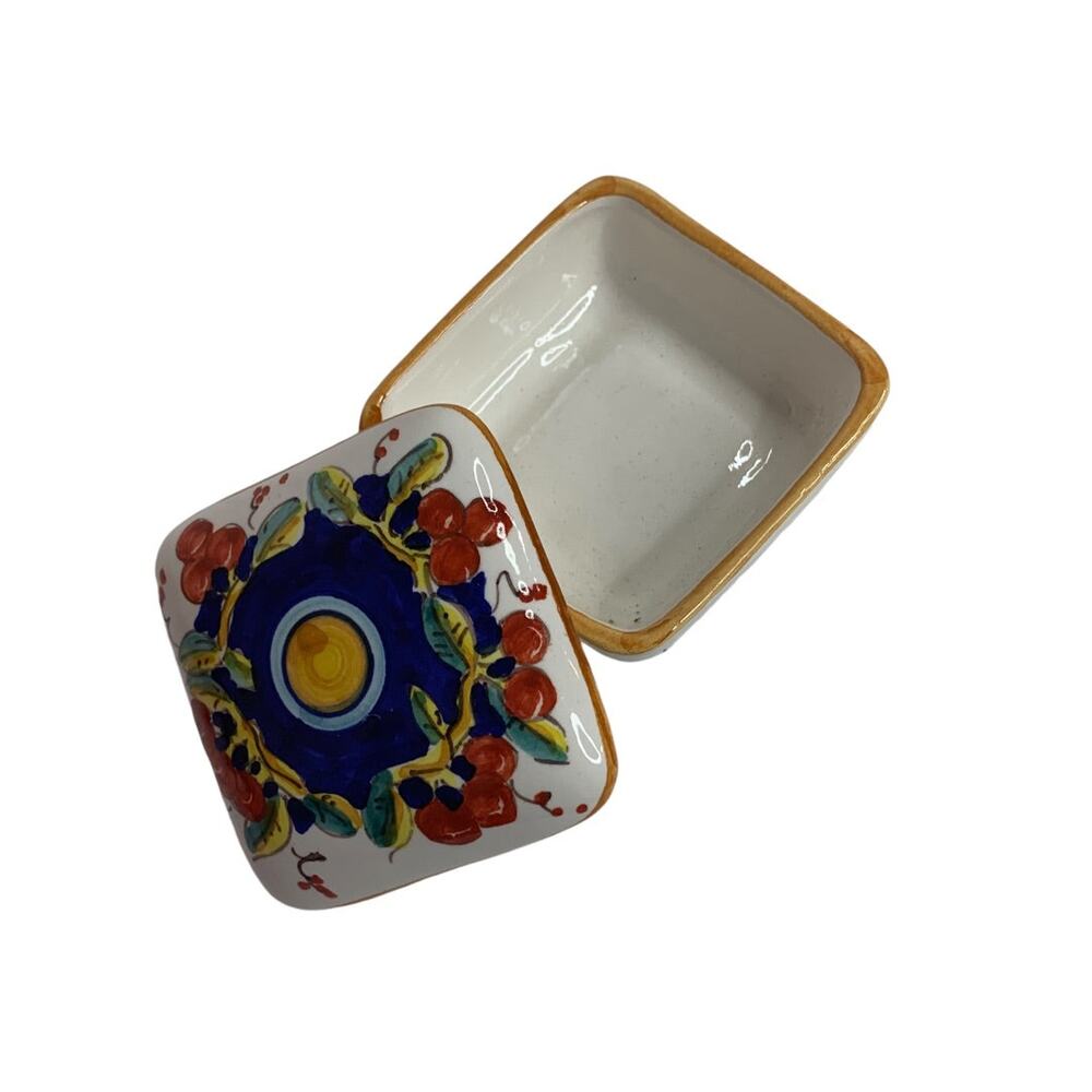 Denuta Italy Hand Painted Ceramic Lidded Trinket Box 2.5 inches